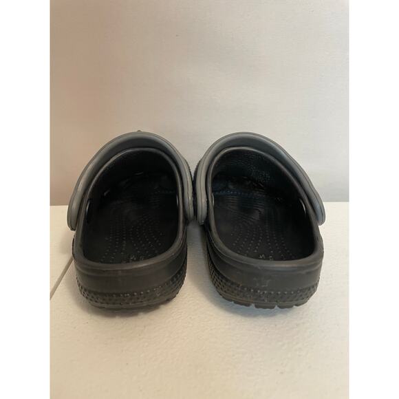 CROCS 2 pair children‎ size 6 Blue pair and Shark gray/black EUC - Picture 5 of 16
